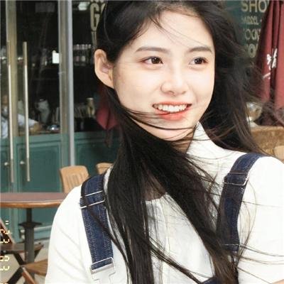 她来自台北